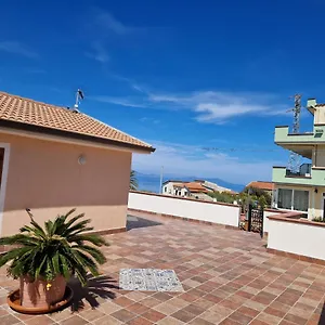 Franci E Aurora House , Capo dʼOrlando Italia