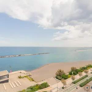  Appartement Fronte Mare By Apulia